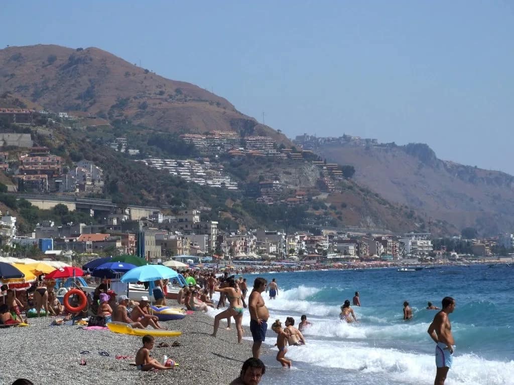 Guide été 2026 : quel matériel louer pour vos vacances – Fox Rider