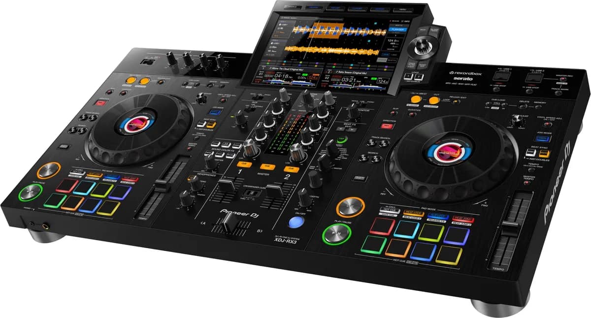 Pioneer XDJ-RX3 : le contrôleur DJ tout-en-un idéal en location – Fox Rider