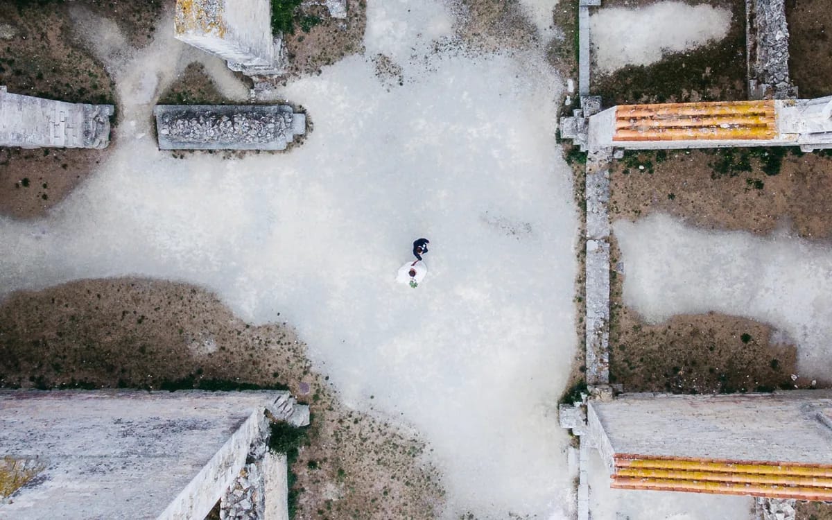 Filming a wedding with a drone: authorizations and practical advice