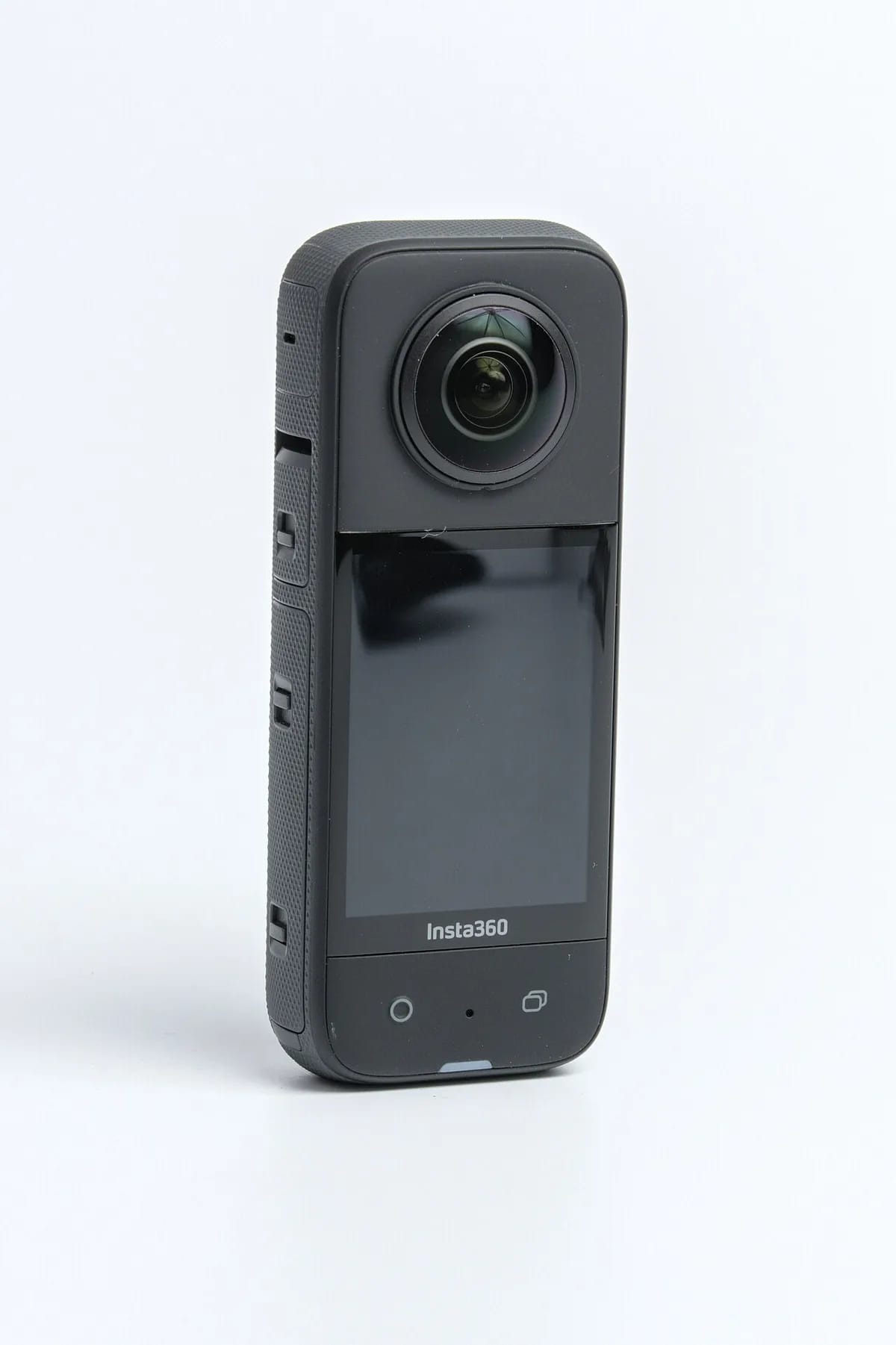 Insta360 X4 : tuto montage vidéo 360 avec l'app gratuite