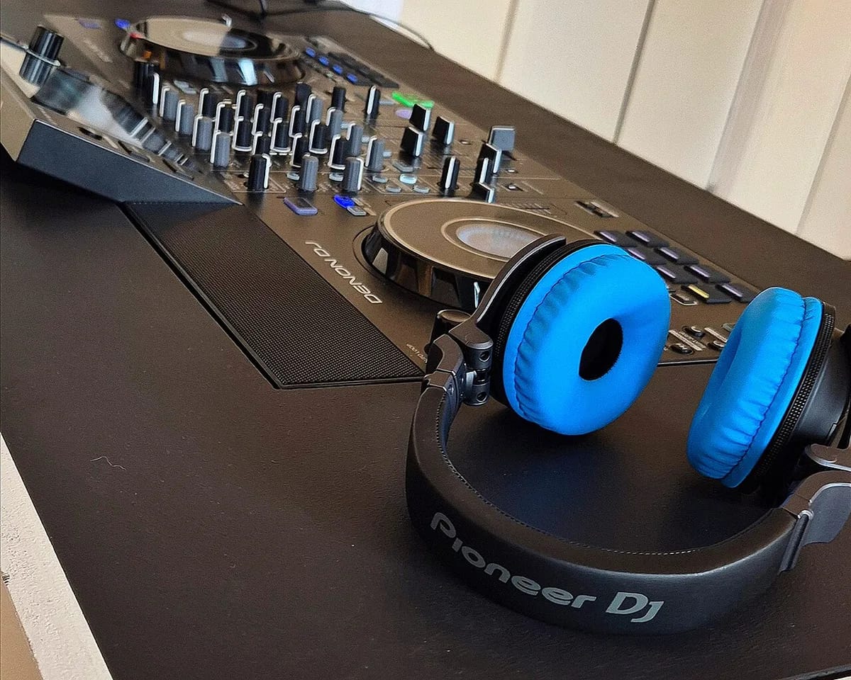 Son DJ : comment régler les basses, médiums et aigus pour un son parfait – Fox Rider