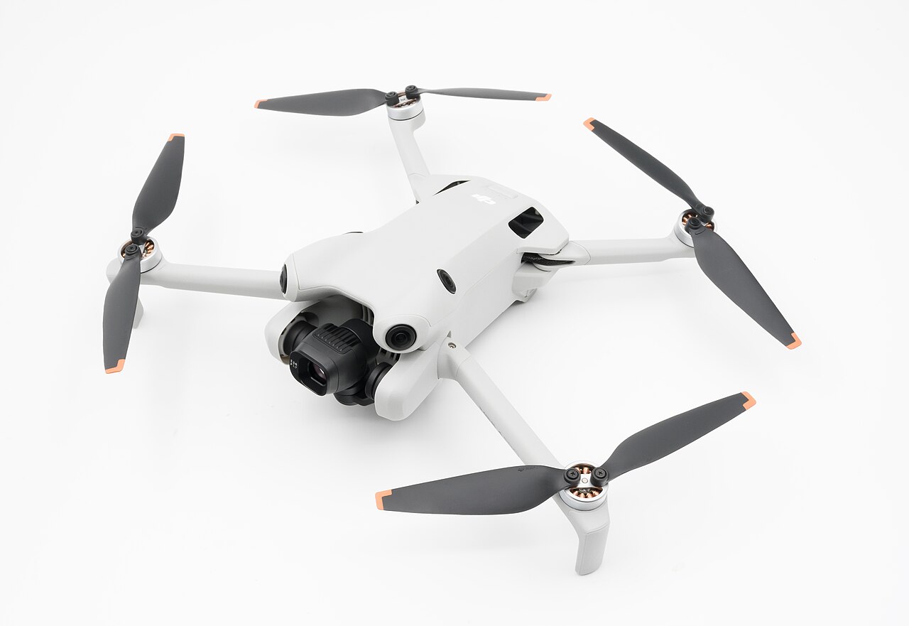DJI Mini 5 Pro vs Mini 4 Pro : comparatif complet pour bien choisir