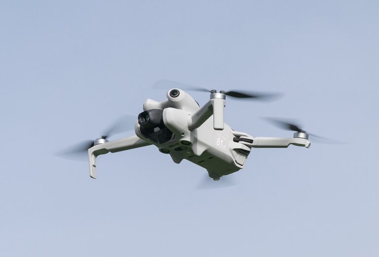DJI Mini 4 Pro : tuto complet pour vos premieres videos aeriennes