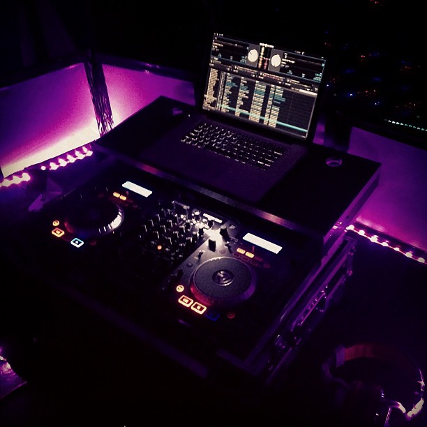 Quel matériel DJ pour un anniversaire ou une fête privée ?