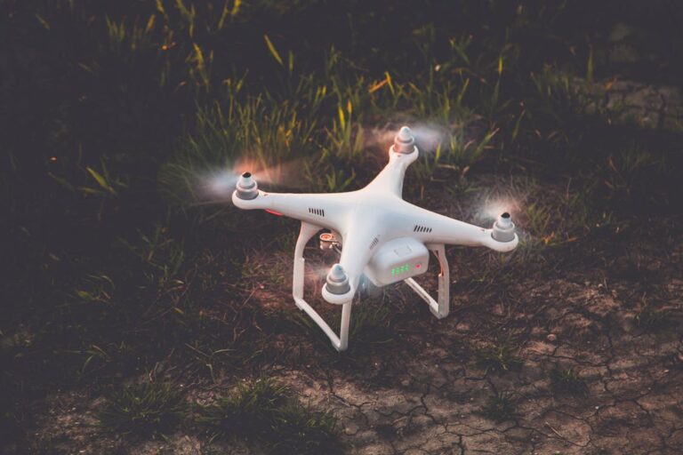 DJI Mini 5 Pro vs Mini 4 Pro : comparatif complet pour bien choisir