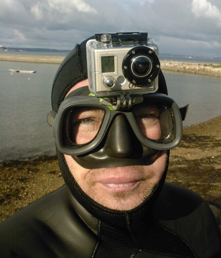 Filmer sous l&rsquo;eau avec une GoPro : guide waterproof complet